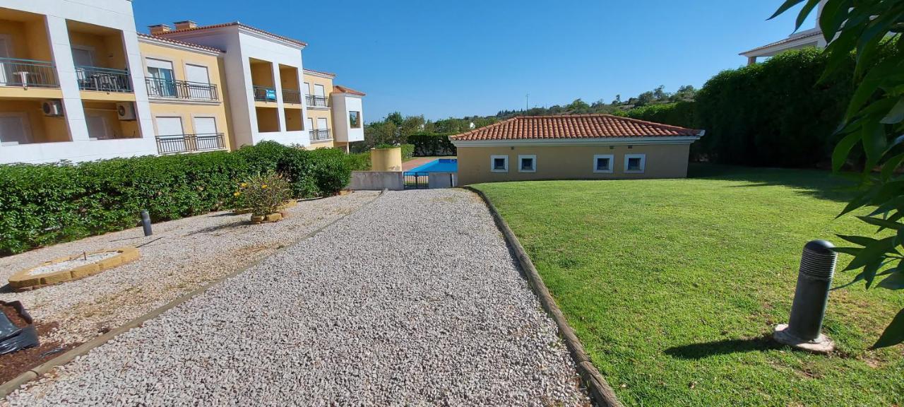 Apartamento piscina 5 minutos praia Alcantarilha Esterno foto